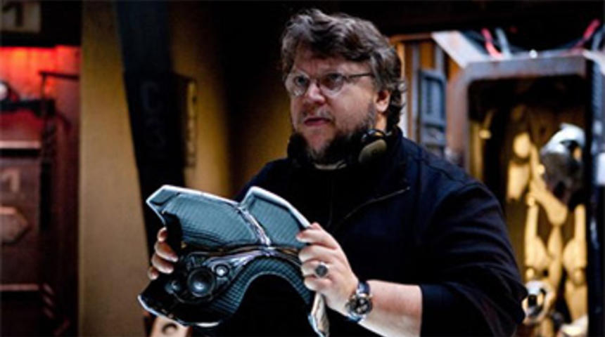 Guillermo del Toro a écrit une suite à Pacific Rim avec Zak Penn